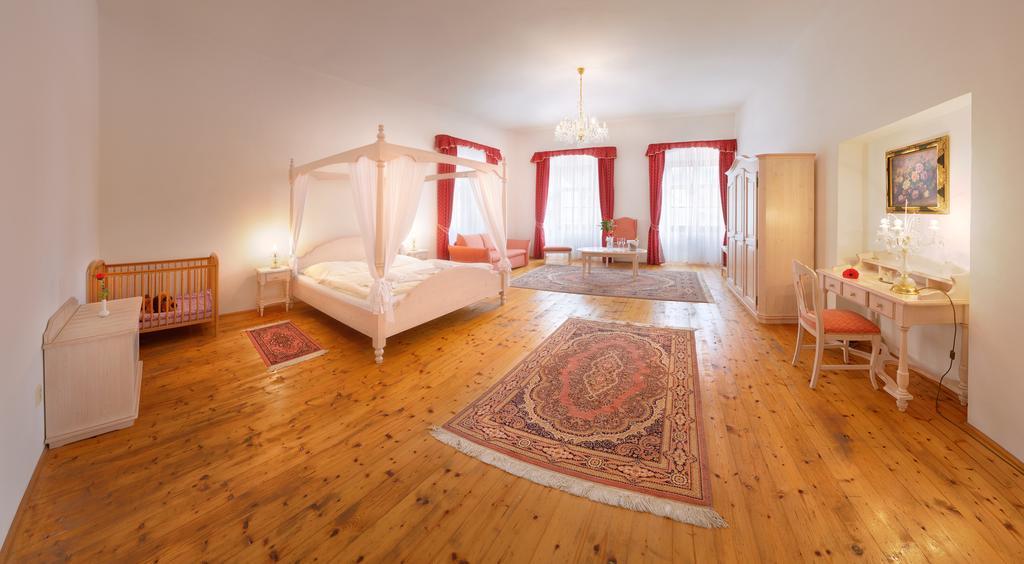 Hotel Ruze Рожмберк-над-Влтавой Номер фото
